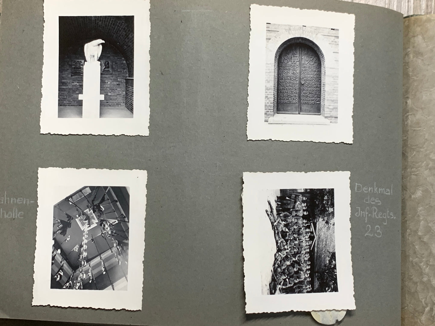 Fotoalbum 1.Kompanie Infanterie-Regiment 23, Dunkelhäutige, Kompaniechef, Vereidigung