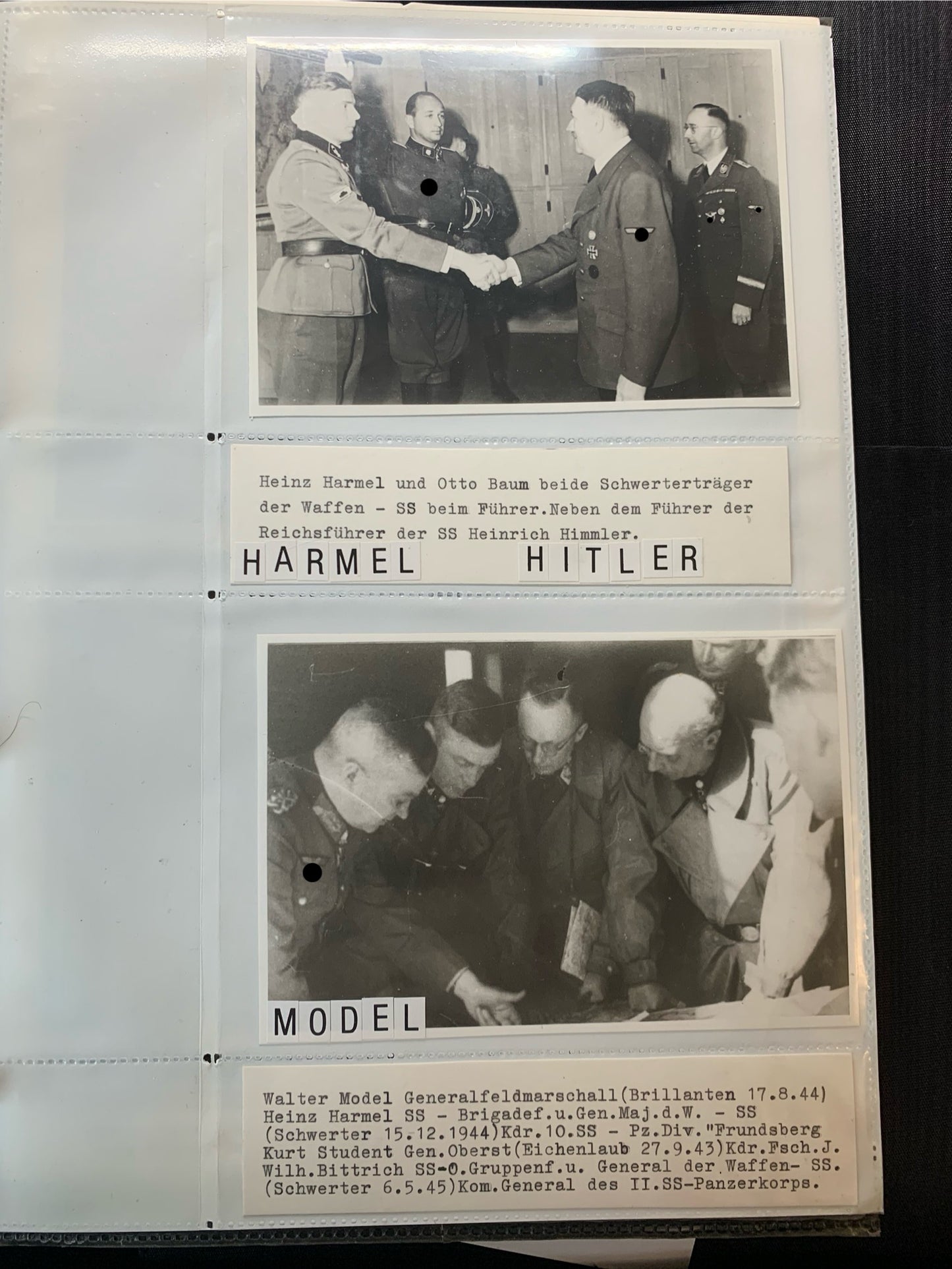 Konvolut Ritterkreuzträger Heinz Harmel, 10.SS Panzerdivision, Unterschriftenkarte, Archivfotos mit Harmel und Hitler, signiertes Buch ,,Dran Drauf und durch“, Grabstein von Harmel, Kopien von Zeitungsartikel mit Harmel, alles aus der Nachkriegszeit