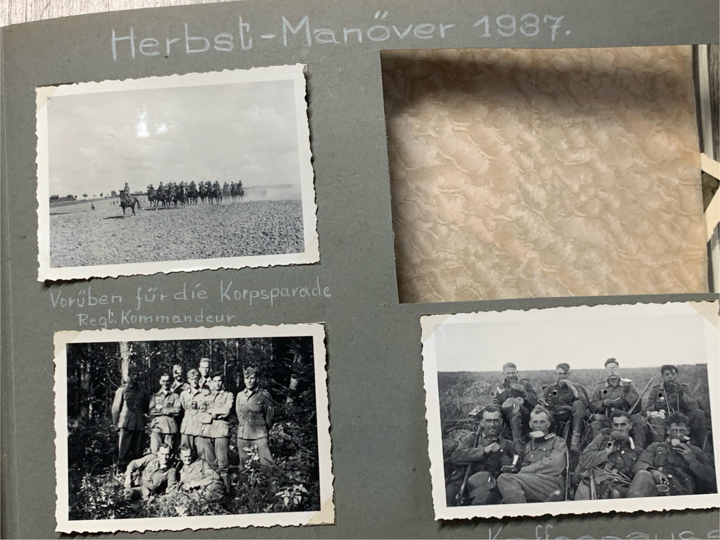 Fotoalbum 1.Kompanie Infanterie-Regiment 23, Dunkelhäutige, Kompaniechef, Vereidigung